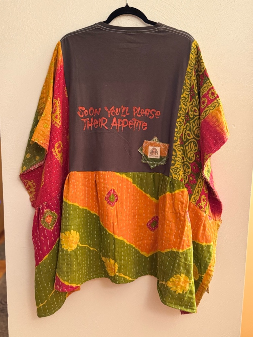 METALLICA Artisan Upcycle Tunic Poncho Festival Size Inclusive Granny D Original - Picture 6 of 6
